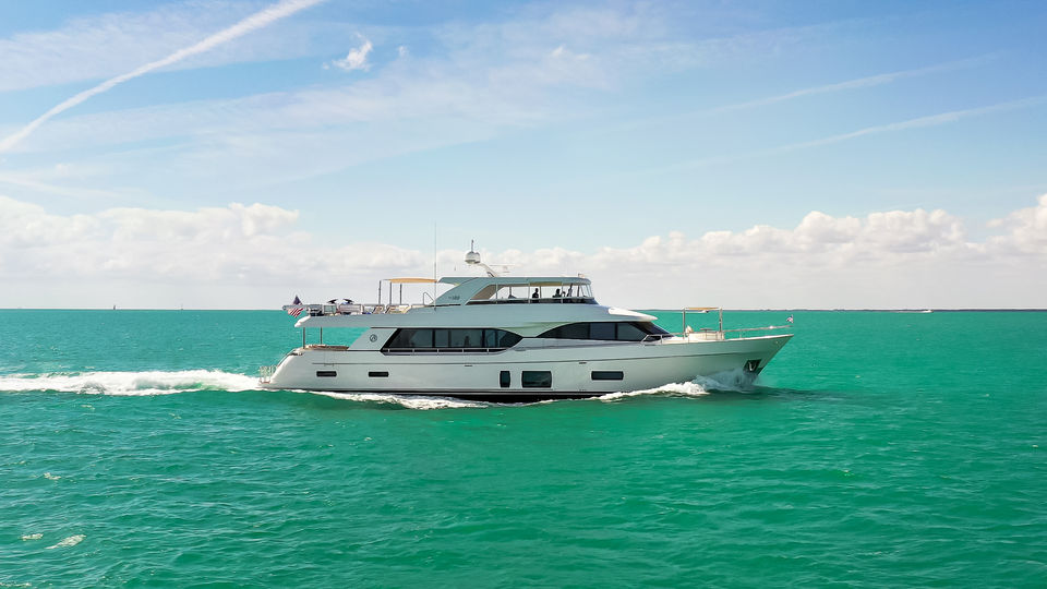 Motor Yacht Entreprenuer